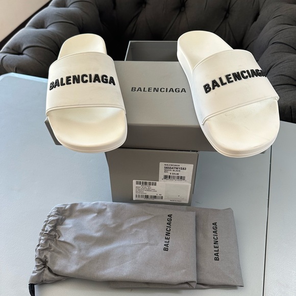NWT Balenciaga White Pool Slide Sandals. Women’s 12 EU 42 - Picture 3 of 14